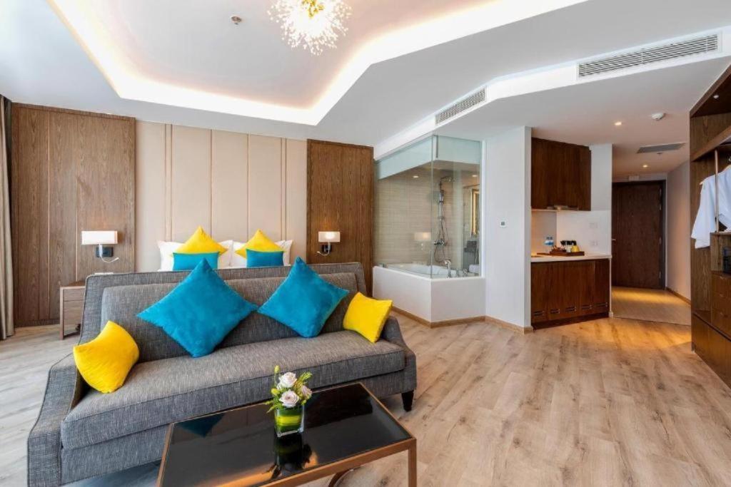 Luxury Seaview Panorama Nha Trang By Luna エクステリア 写真